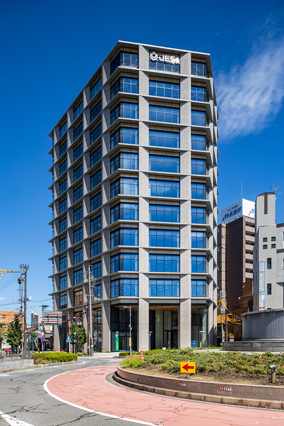 JES一宮ビルの外観